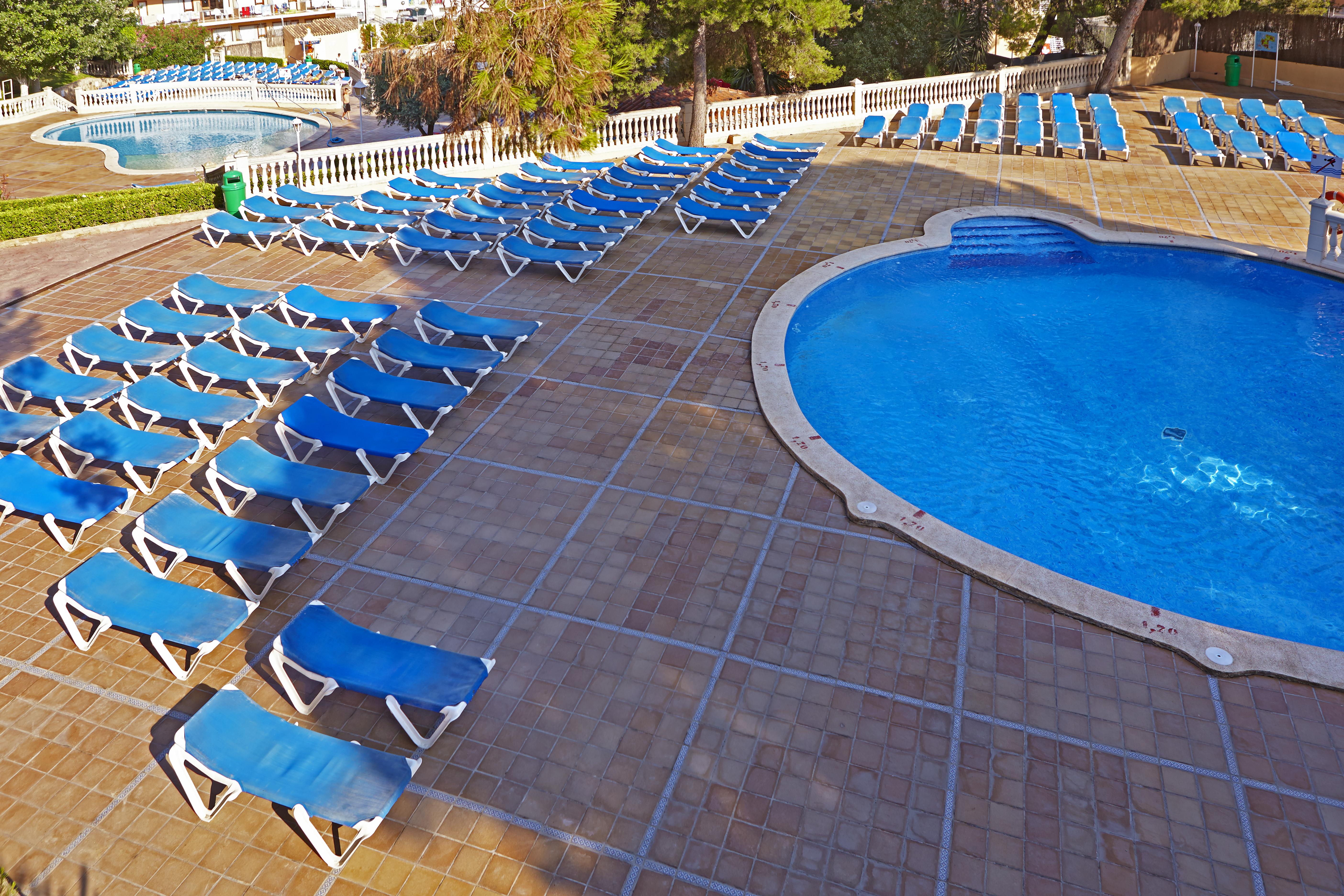 ホテル Sahara Nubia Gobi Ses Cadenes エクステリア 写真 A swimming pool at a hotel
