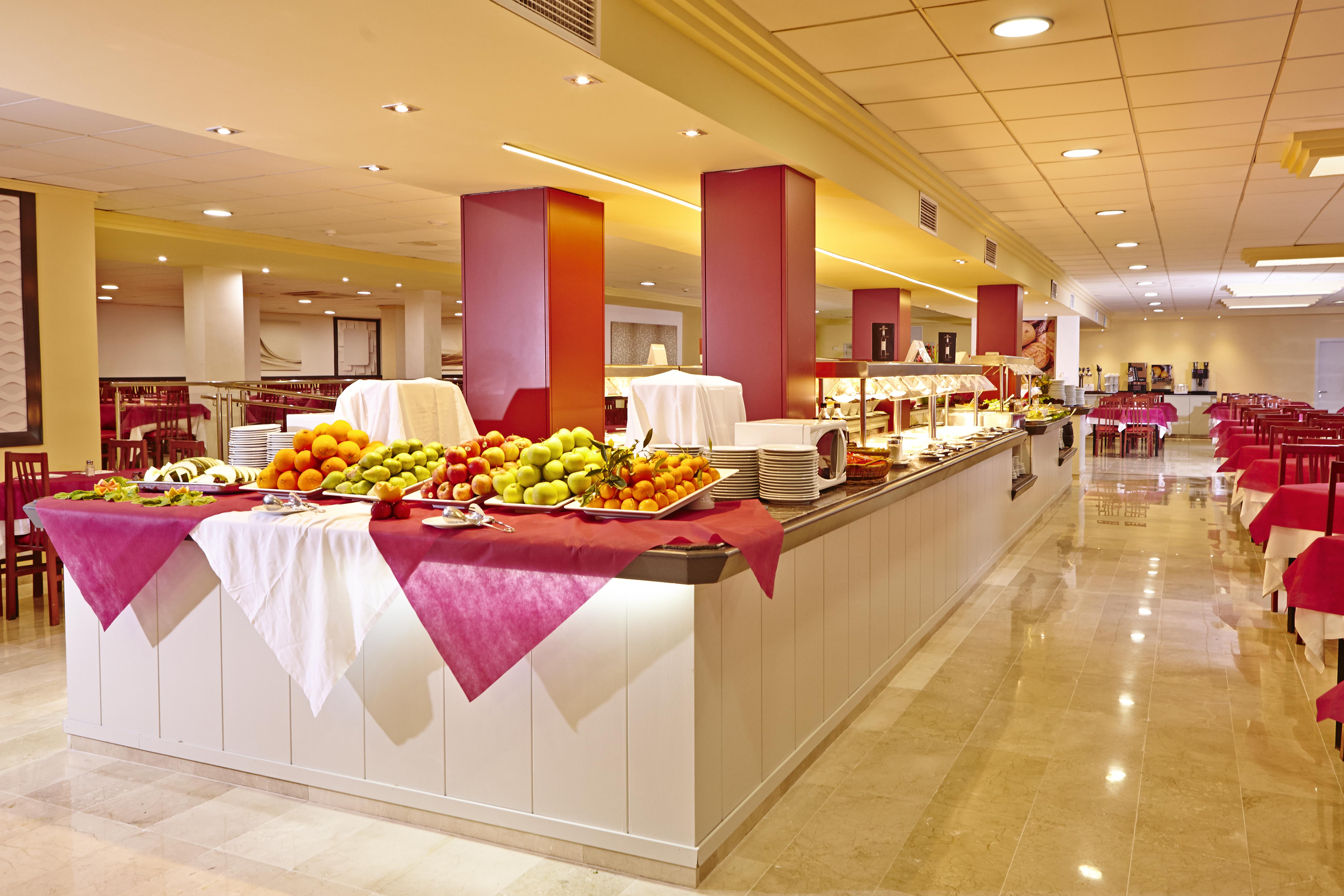 ホテル Sahara Nubia Gobi Ses Cadenes エクステリア 写真 A buffet at a hotel