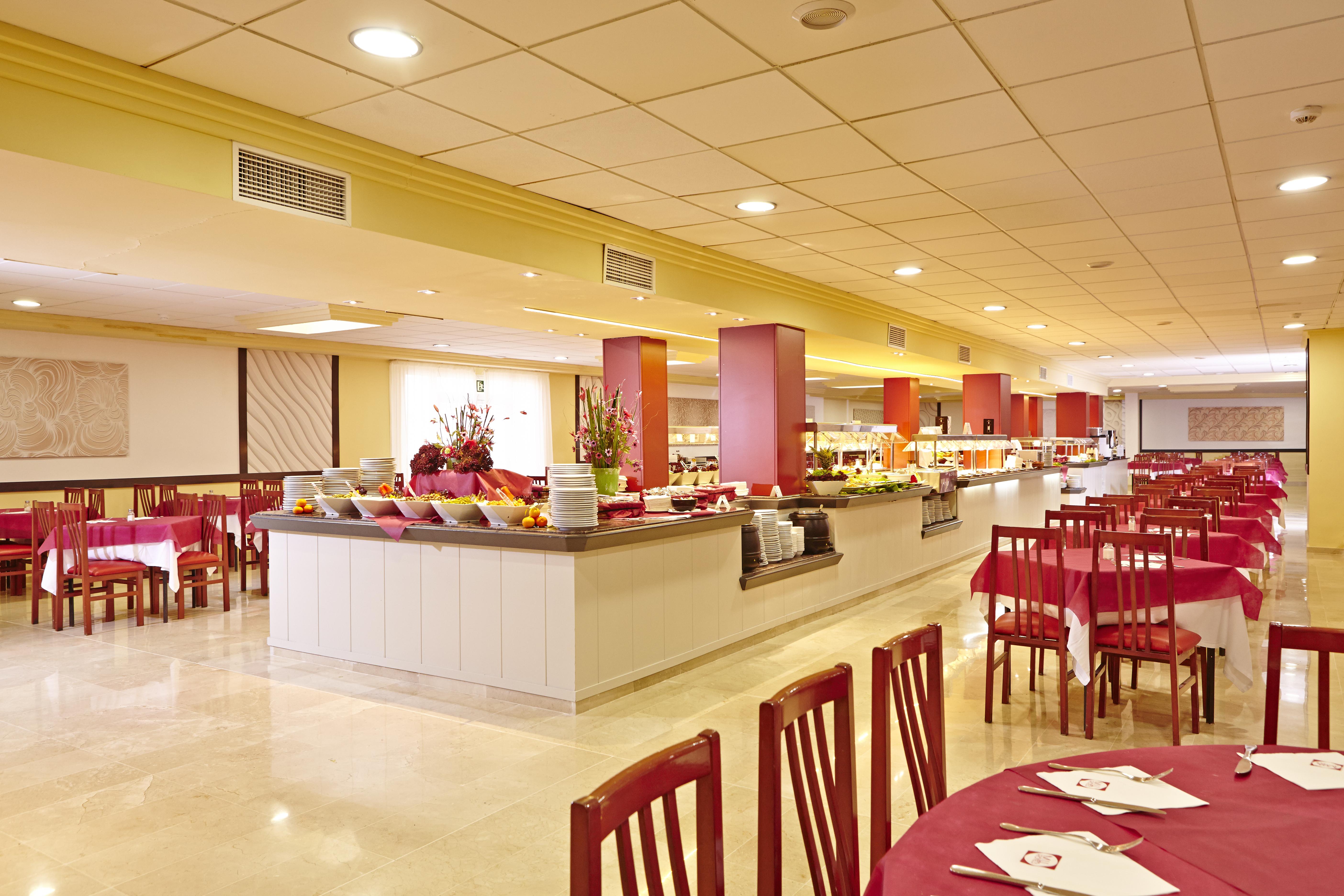 ホテル Sahara Nubia Gobi Ses Cadenes エクステリア 写真 A buffet at a hotel